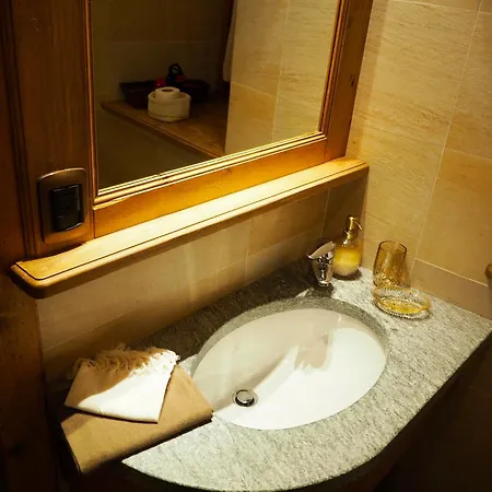 Апартаменты Cozy Nest Курмайор